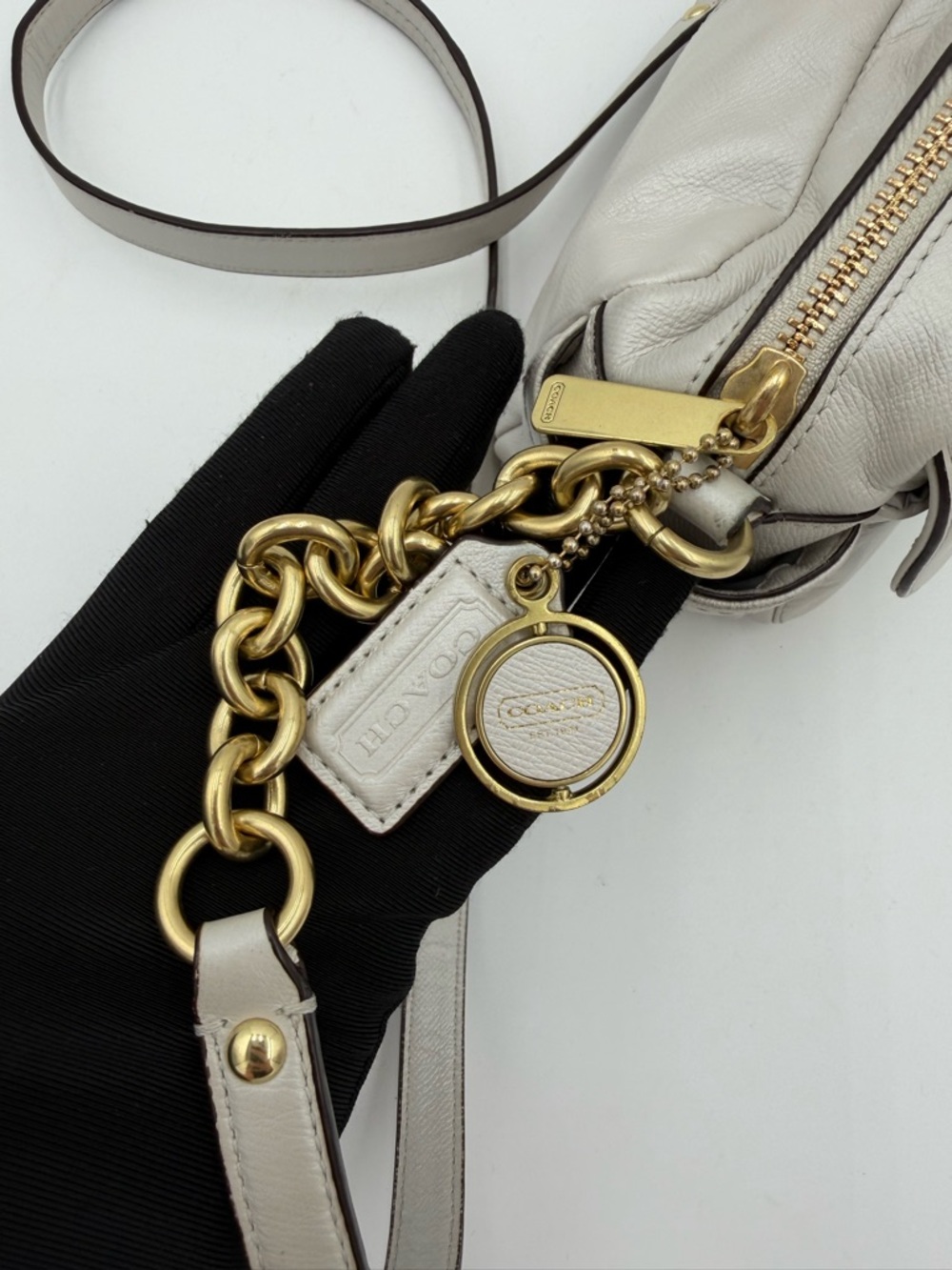 Coach Campbell Turnlock Leather Crossbody Bag F24843 in a Metallic Chalk Color - Picture 9 of 15